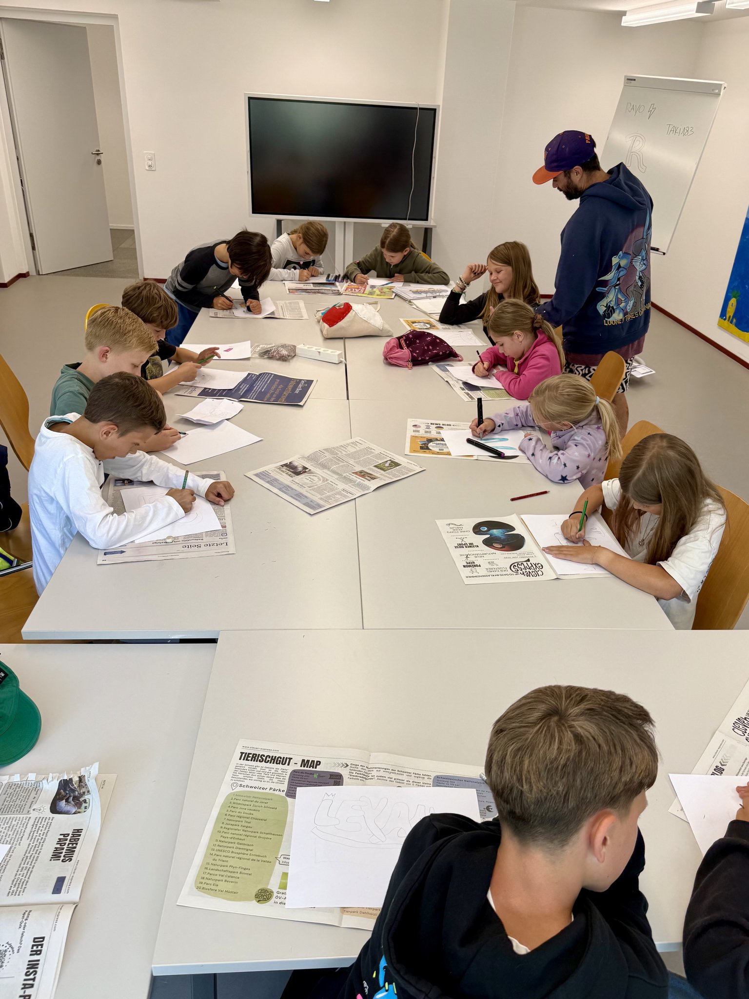 Skizzieren beim Graffiti-Atelier